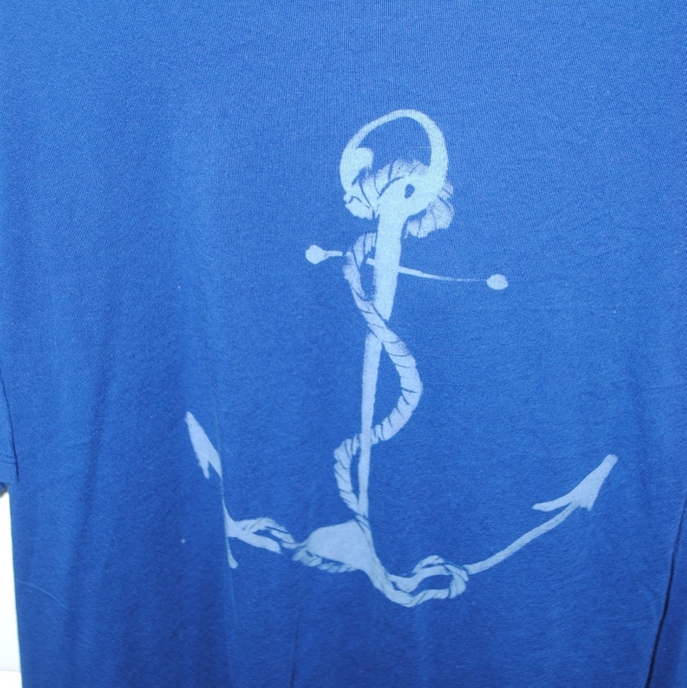 Navy Anchor tee